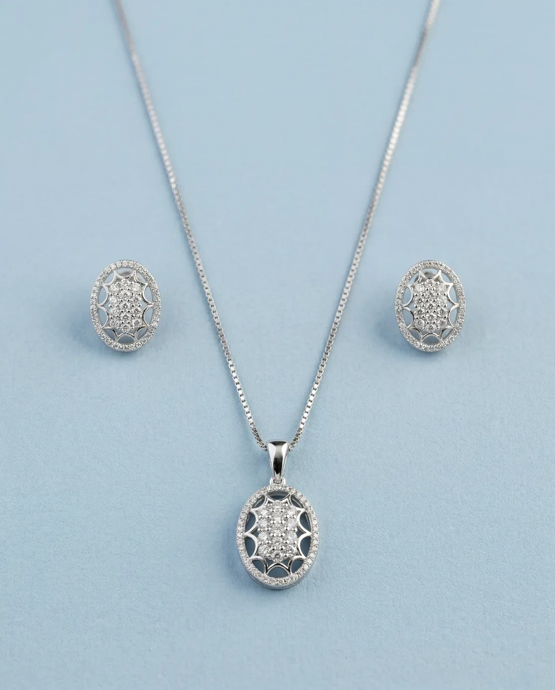 VJ12.1 Vintage Lace Diamond Pendant Set - Image 1